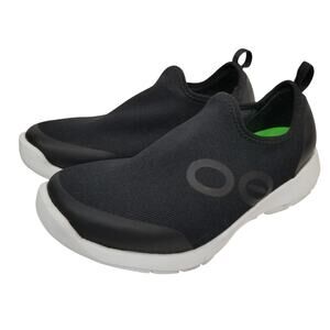 Oofos Women's OOmg Sport Low Shoe Sneakers Black White Size 7